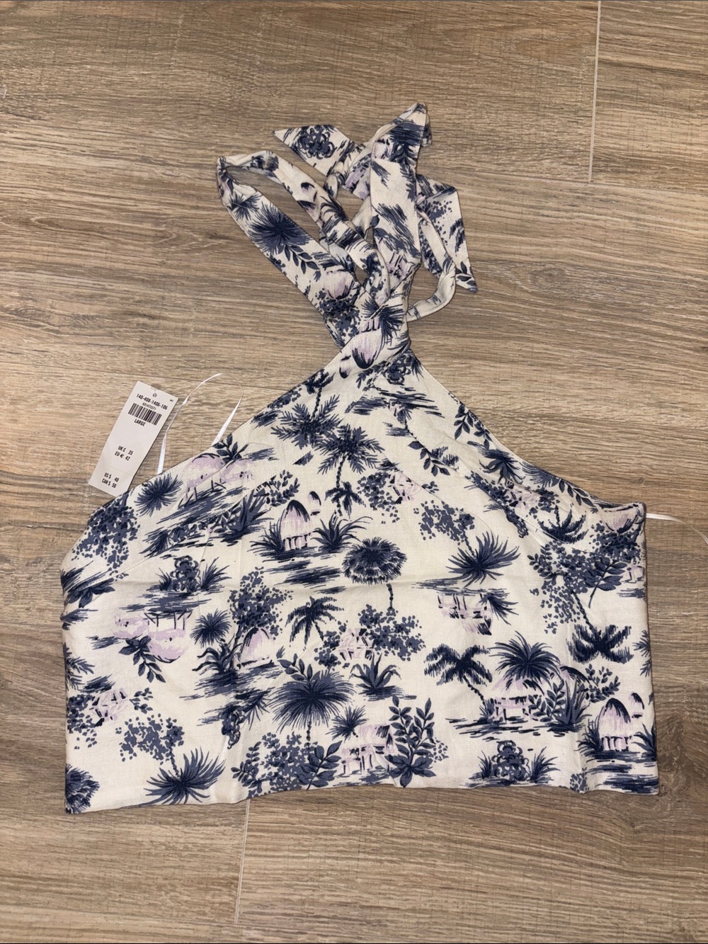 Abercrombie & Fitch One-Shoulder Tropical Print Crop Top - Navy on White